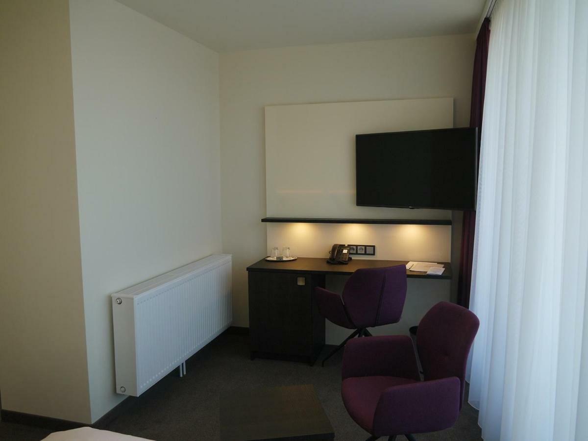 Hotel Am Berg Esslingen Esslingen am Neckar Eksteriør billede