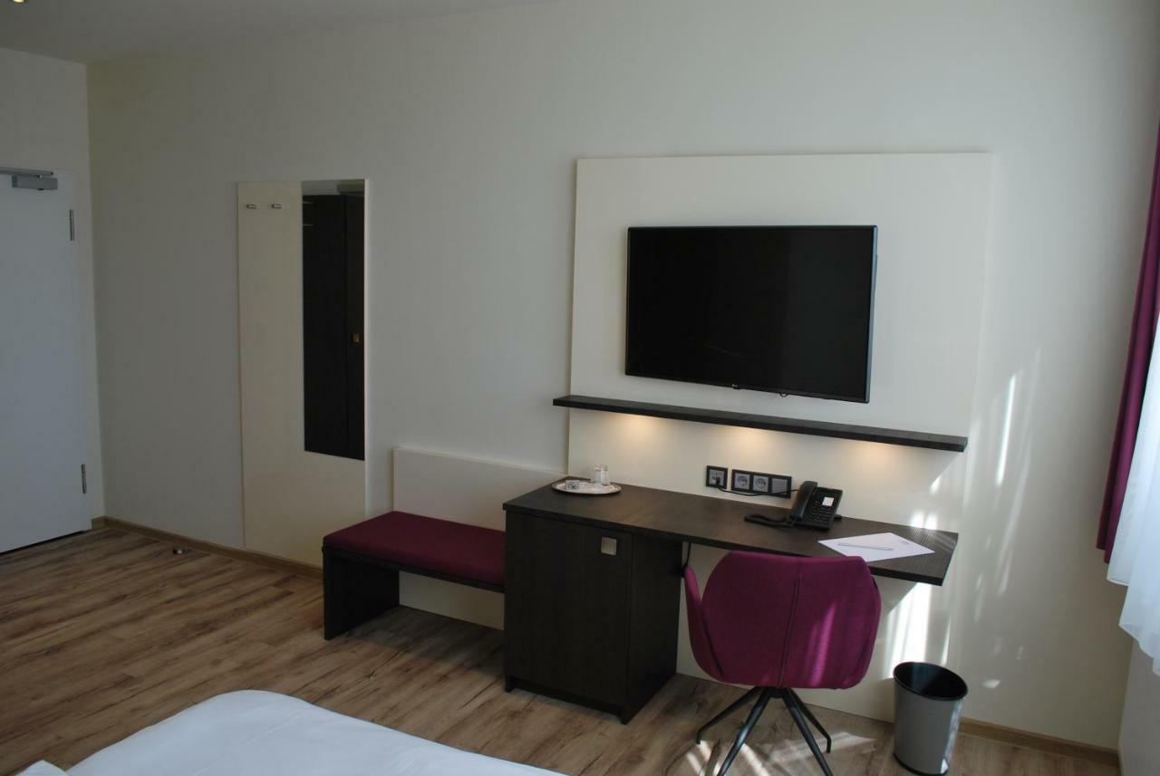 Hotel Am Berg Esslingen Esslingen am Neckar Eksteriør billede